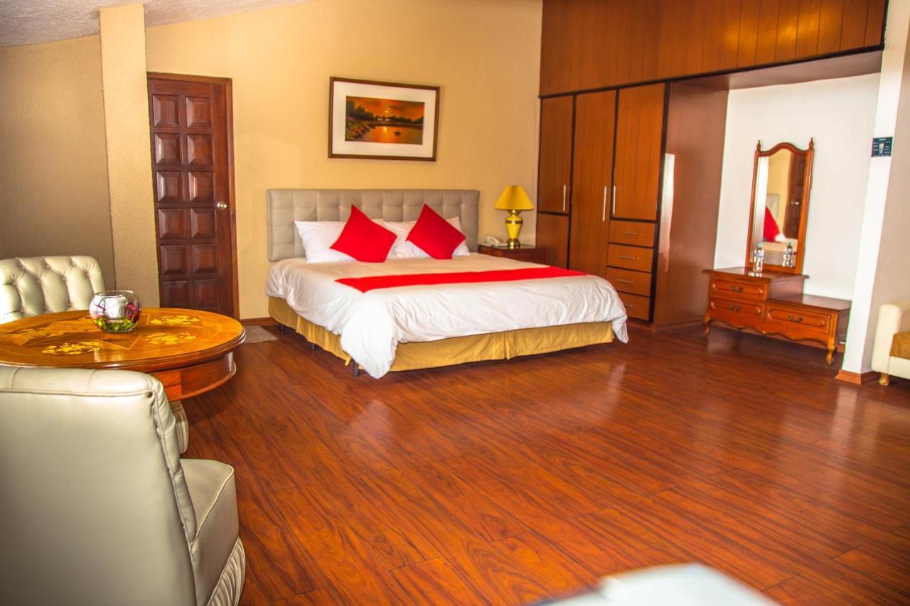 Hotel Chimborazo Internacional ริโอบัมบา ภายนอก รูปภาพ